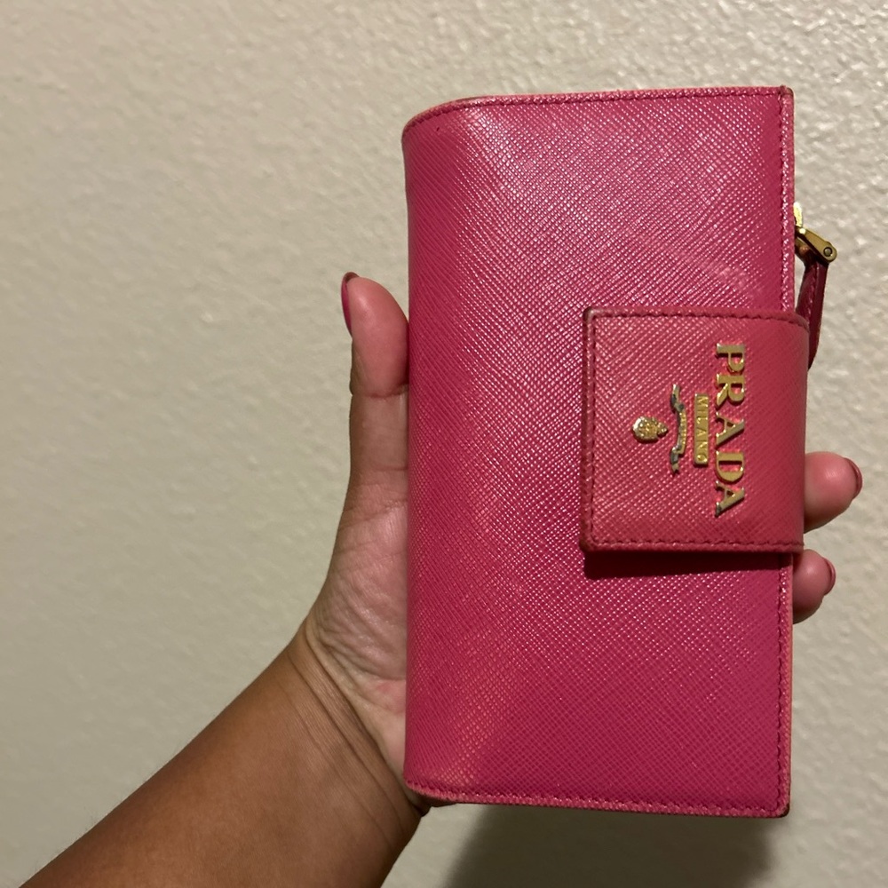 Prink prada wallet leather